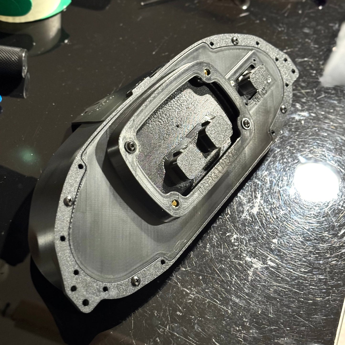 Cluster Display FLUSH Mount DC2