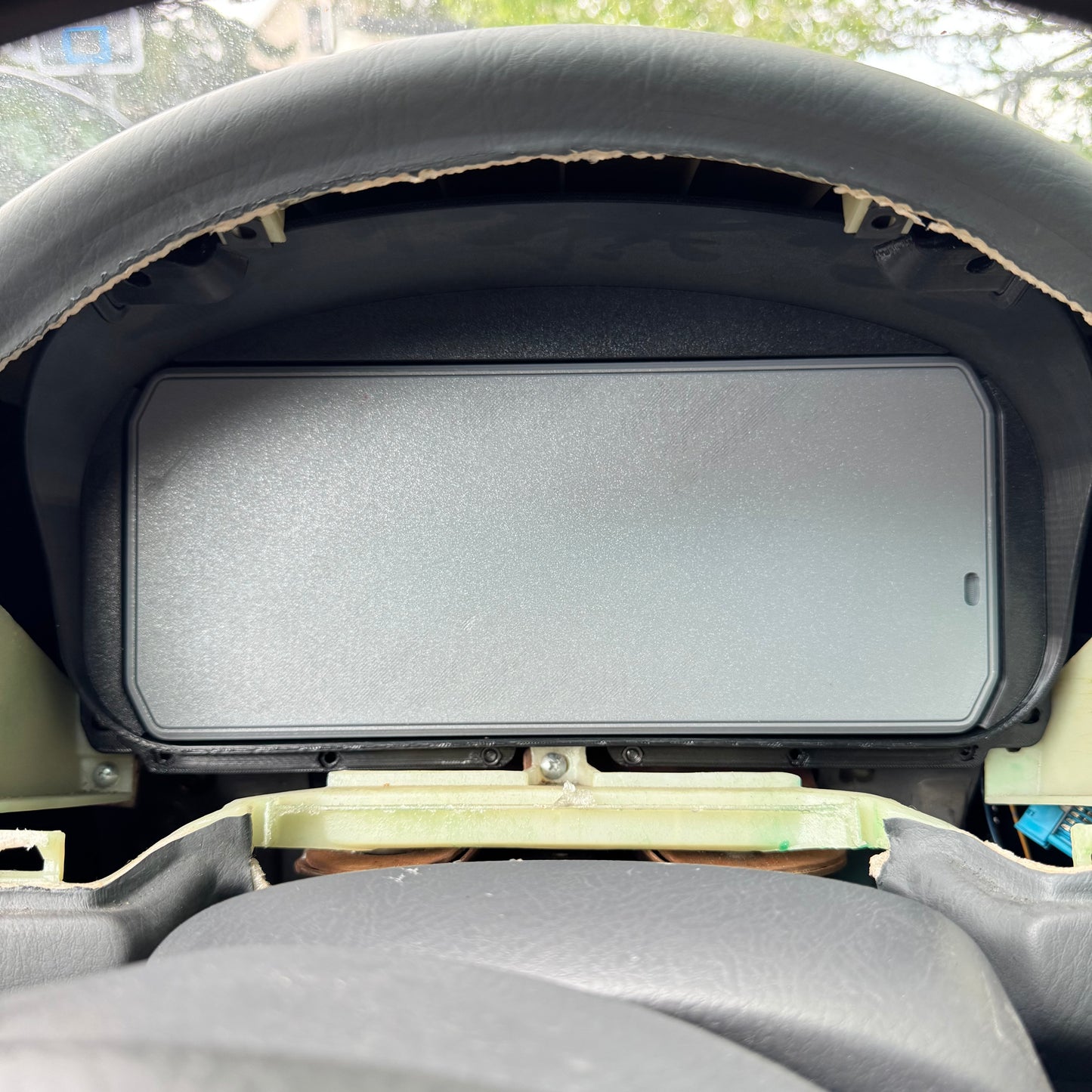 Cluster Display FLUSH Mount EK