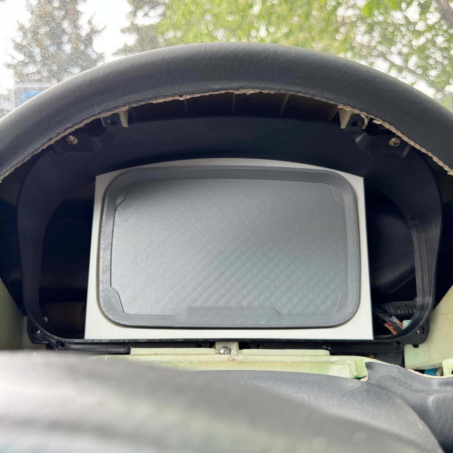 Cluster Display FLUSH Mount EK