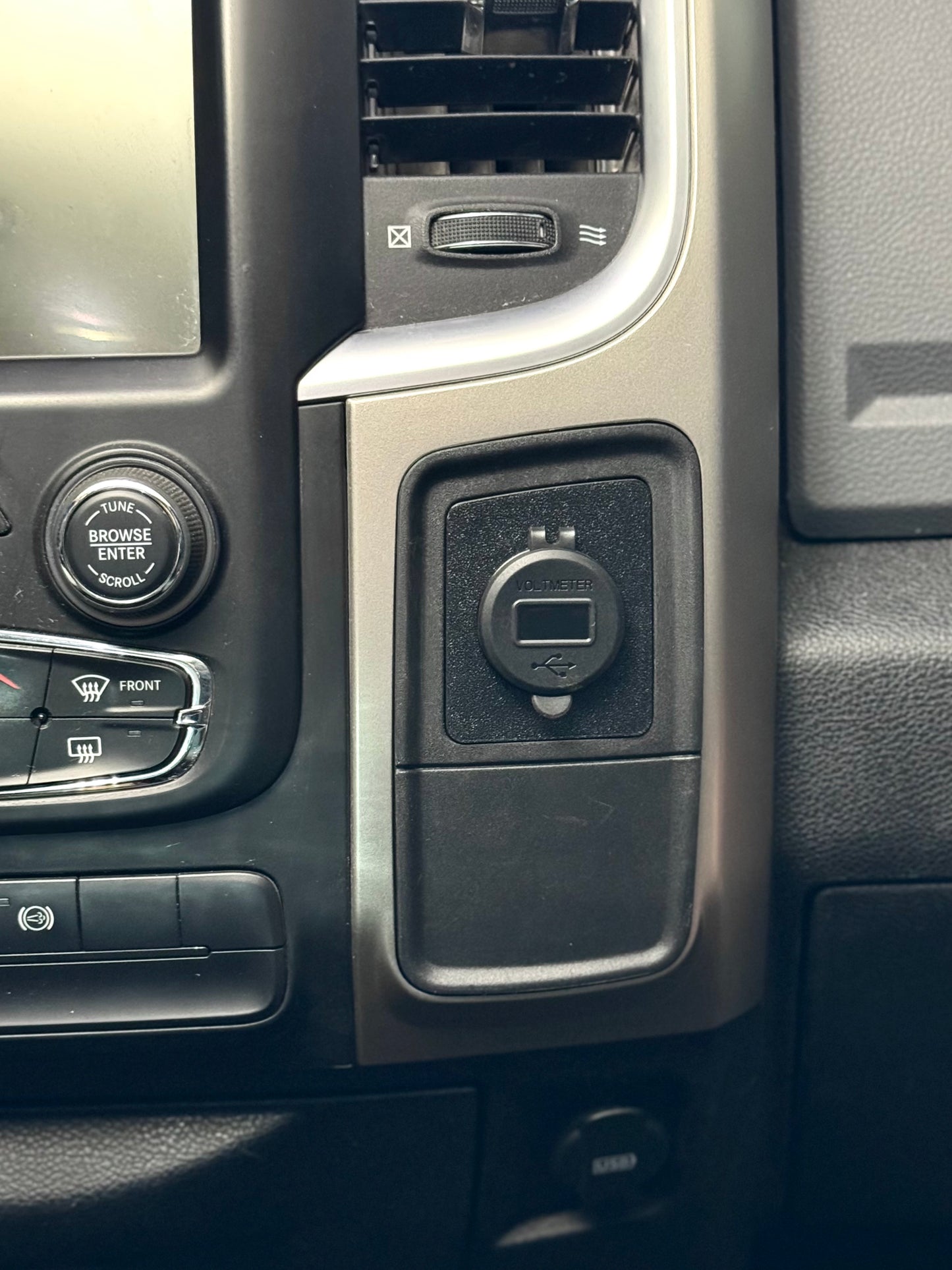 Cubby Pocket Mounts 13-18 Ram Truck