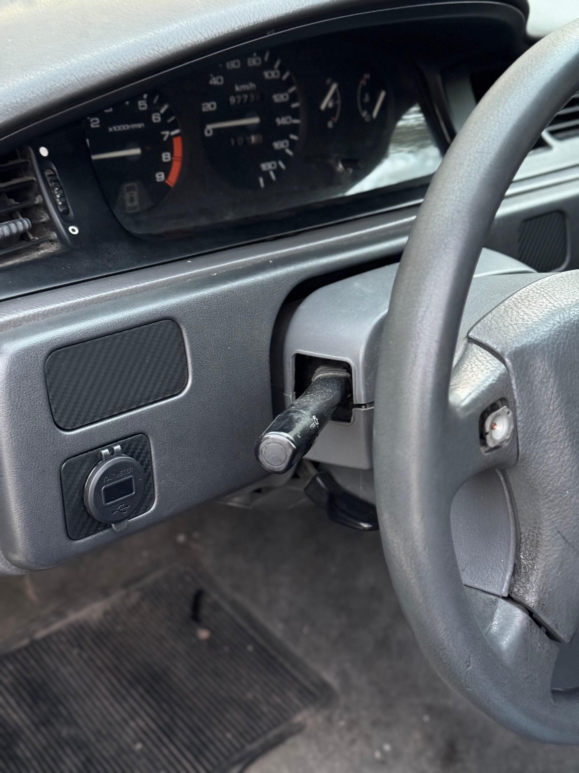 Mirror Switch Mounts EG Civic - Voltmeter / USB Charger + 2 Delete / Textured