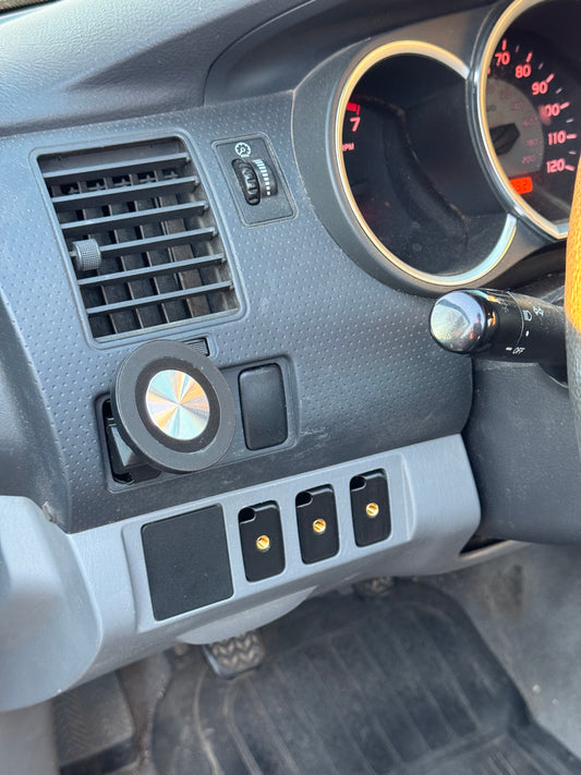 Knee Panel Button Mounts 05-15 Tacoma