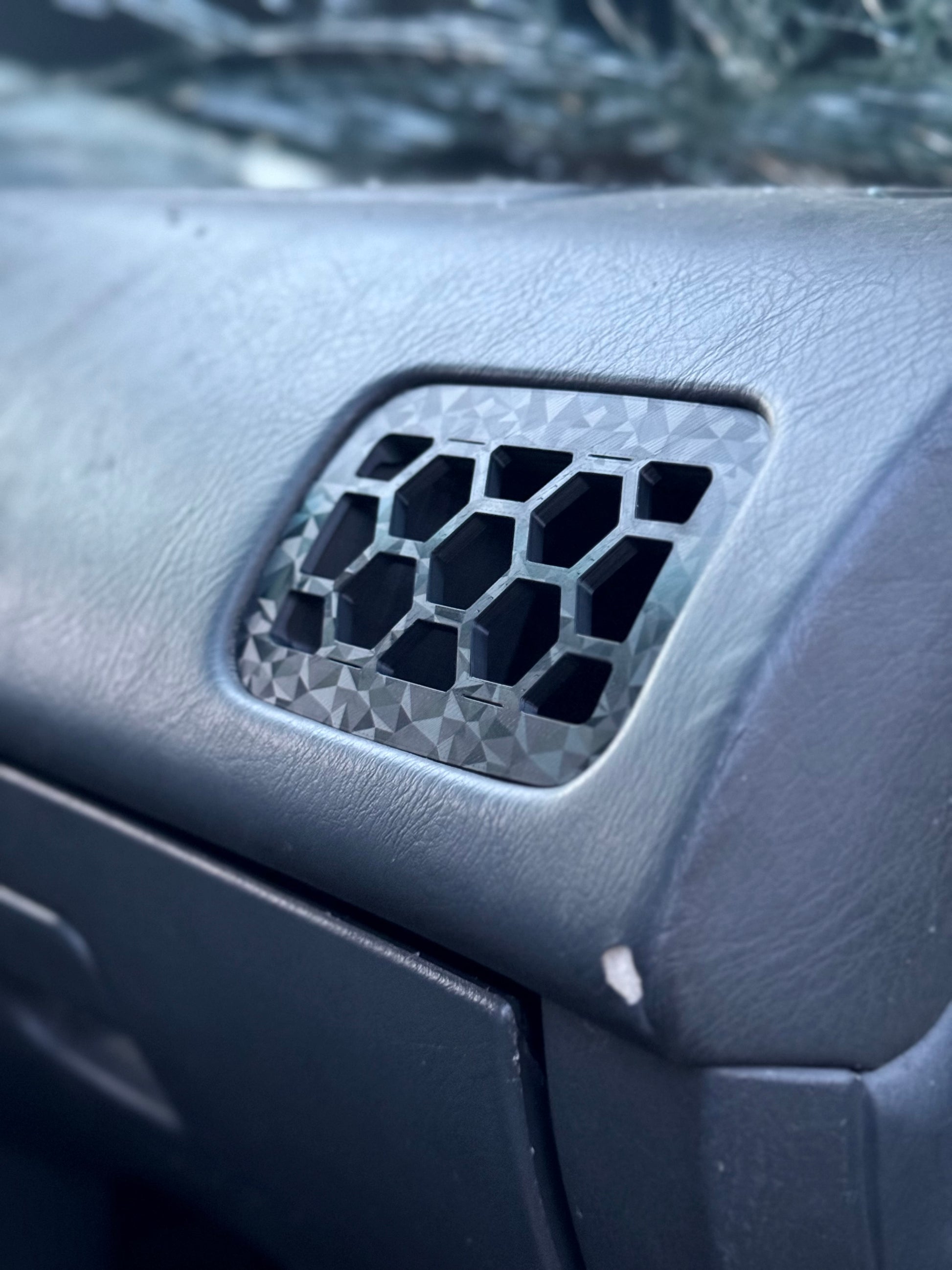 Passenger Vent OR Delete EK Civic - Vent / Diamond