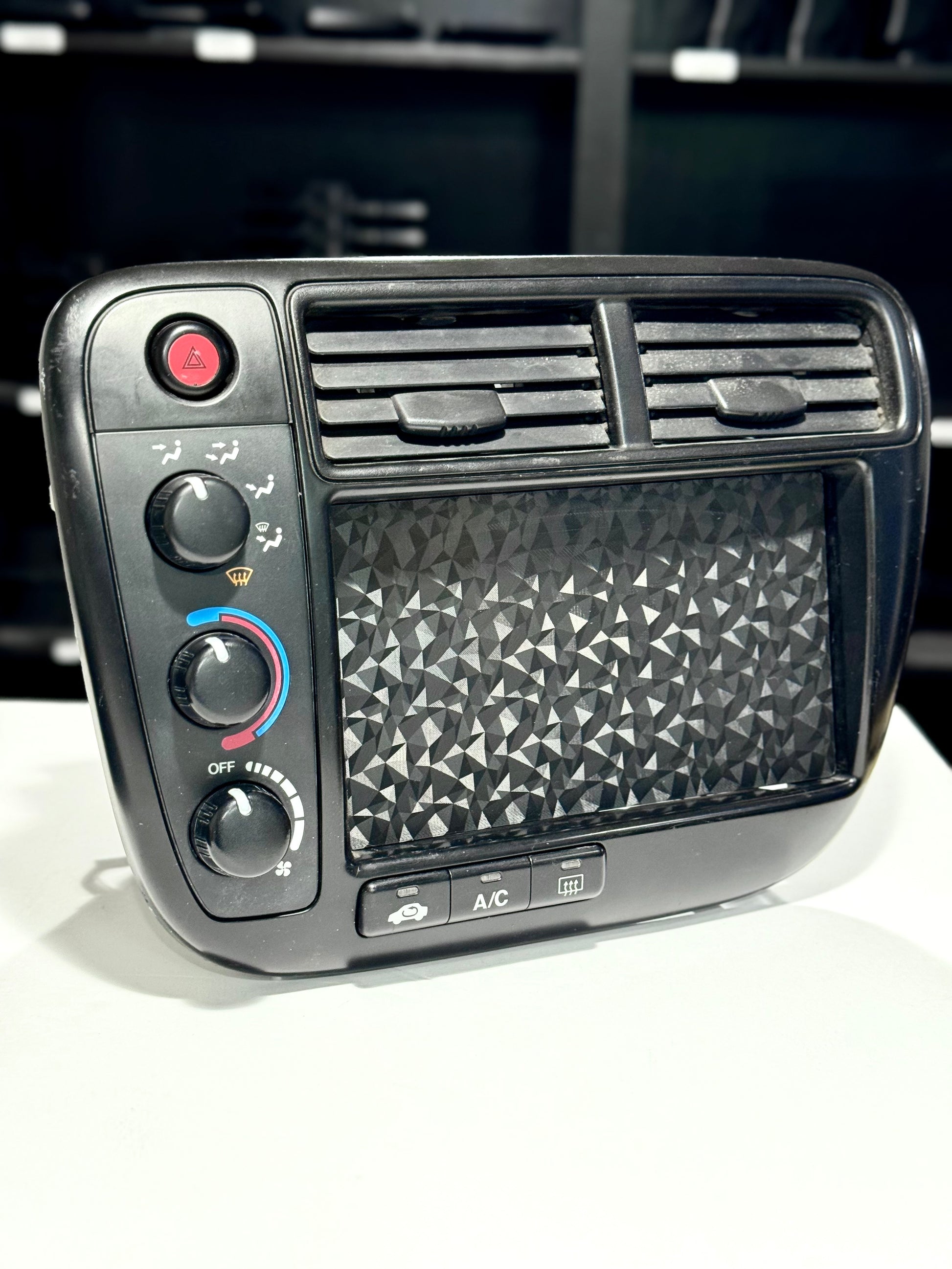 Double Din Block Off Radio - Diamond