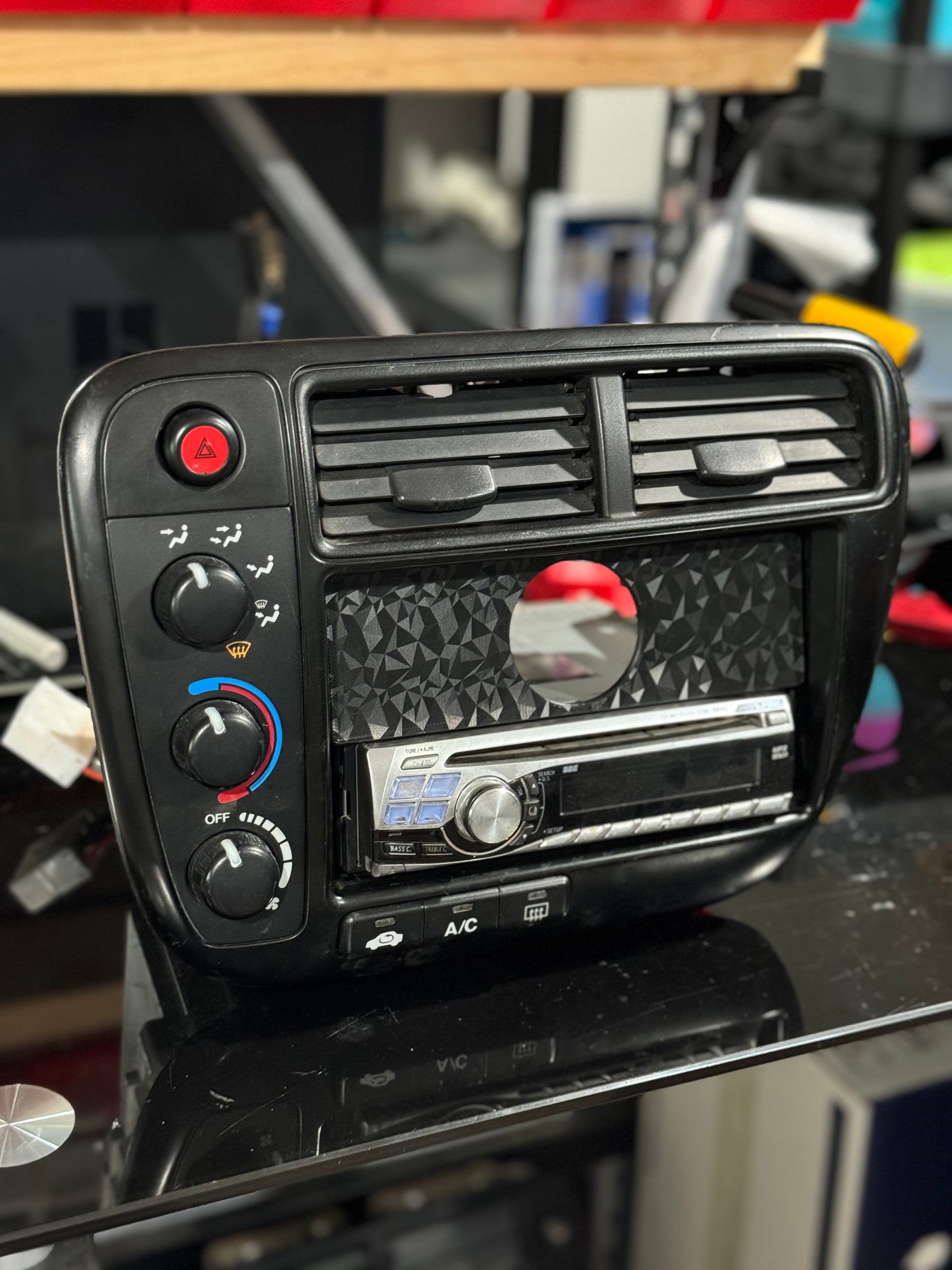 Radio FLAT 1, 2, 3 Gauge Pod Single OR Double Din - Diamond / Single O