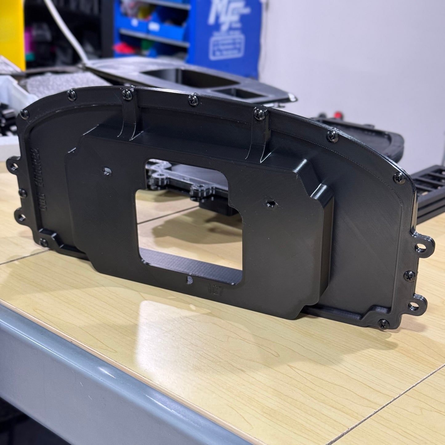 Cluster Display FLUSH Mount V2 EG