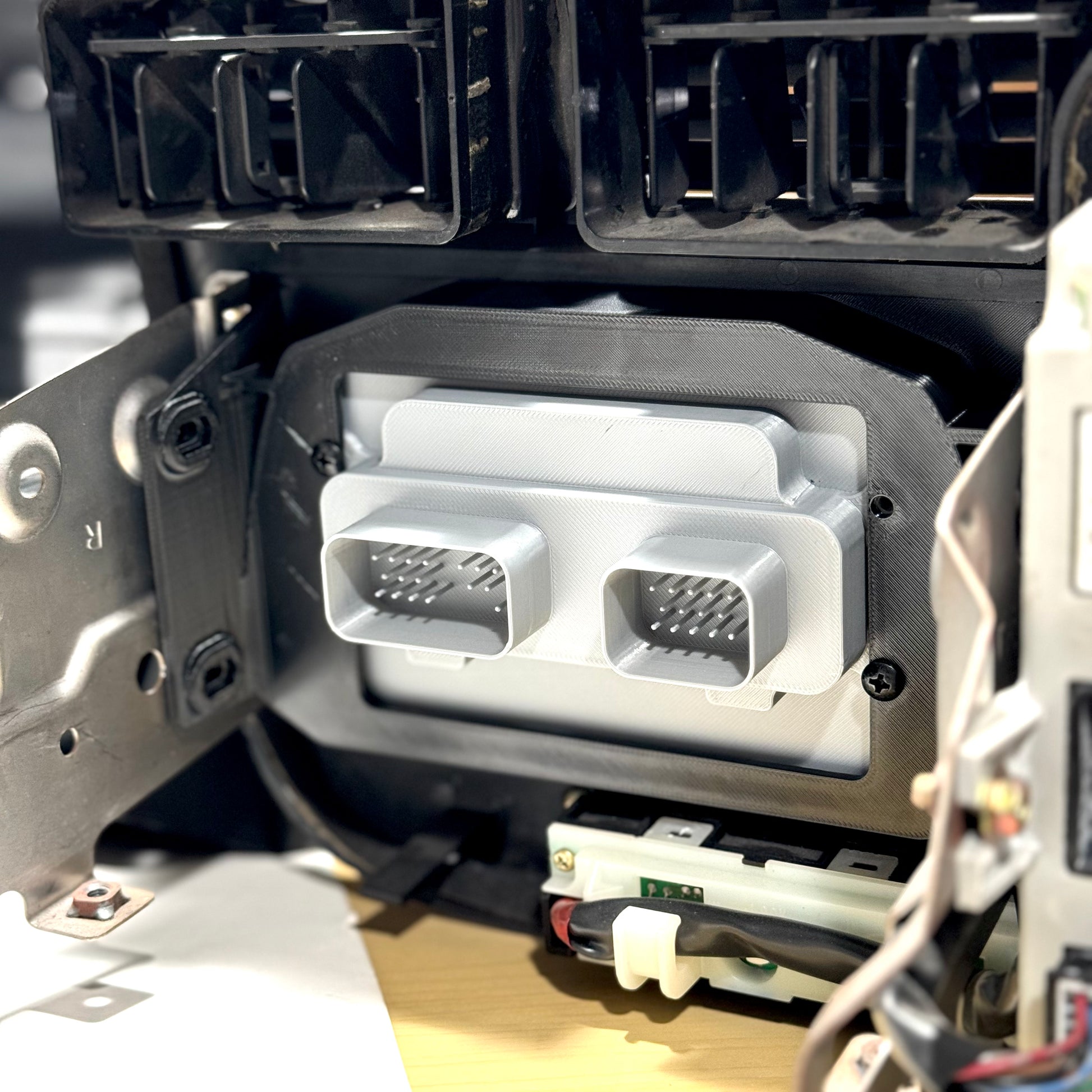 Double Din Display Mount Honda Radio - Diamond / AIM MXS