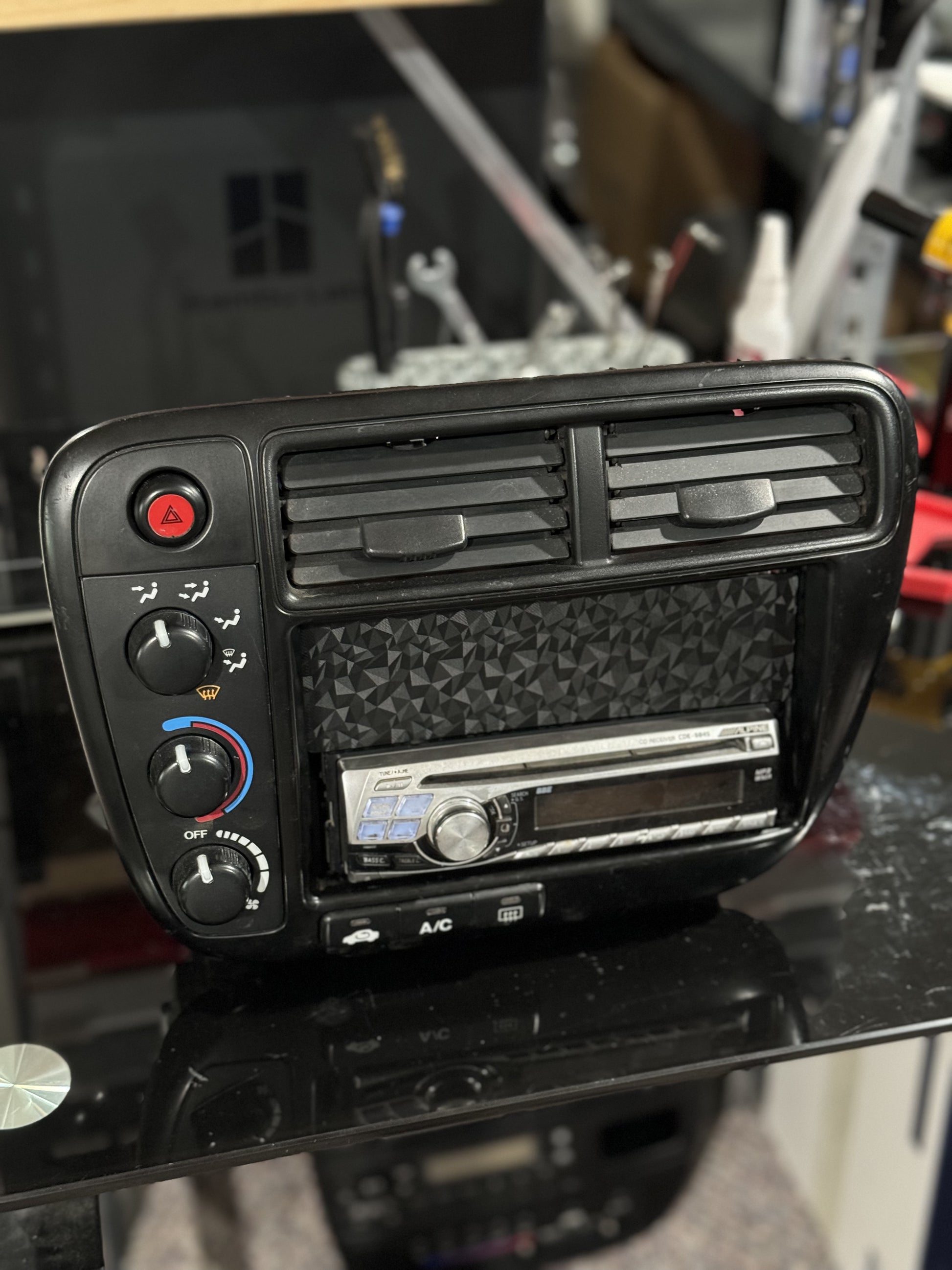 Radio Single or half Double Din Delete - Diamond