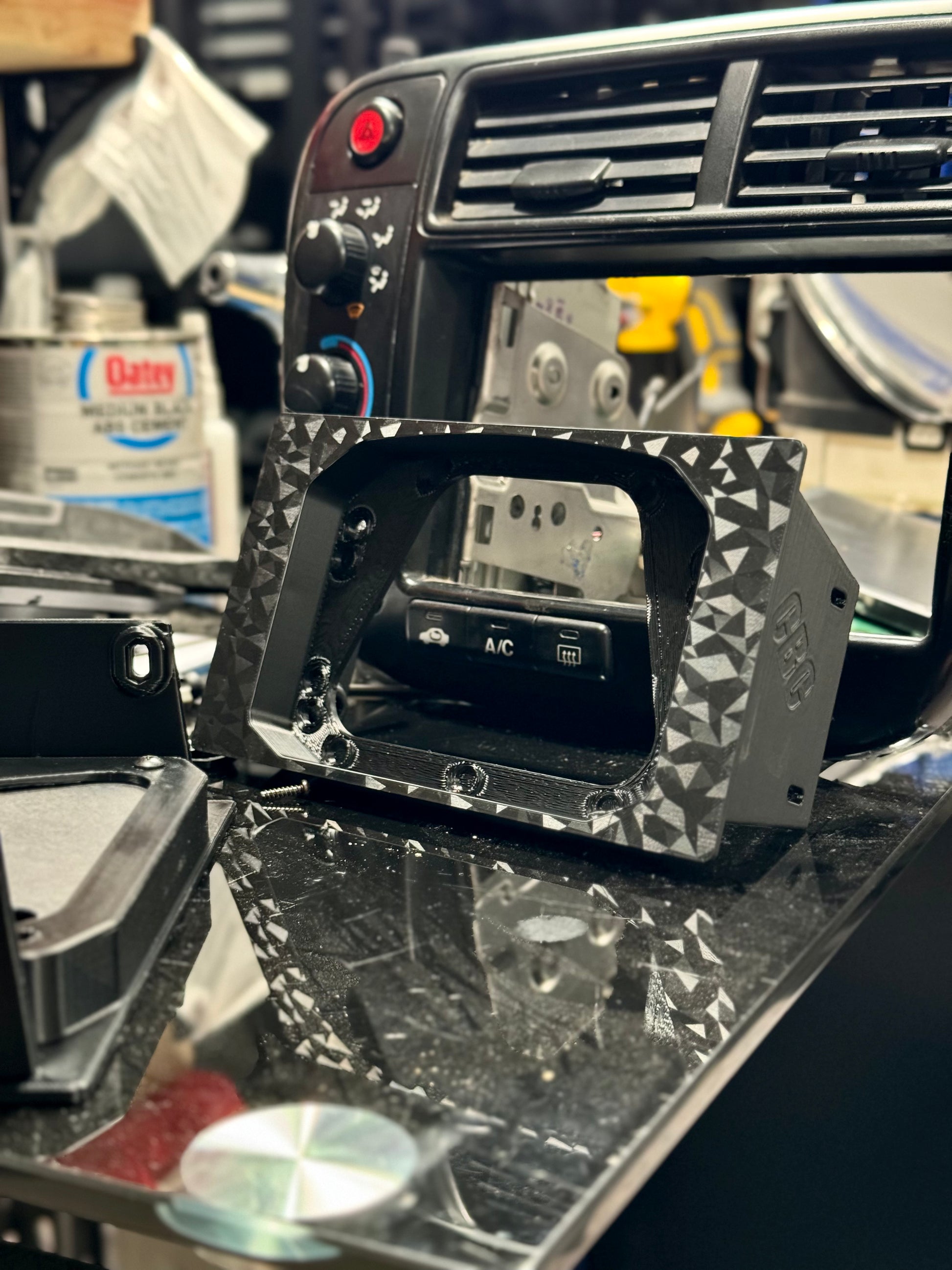 Double Din Display Mount Honda Radio - Diamond / AEM CD5